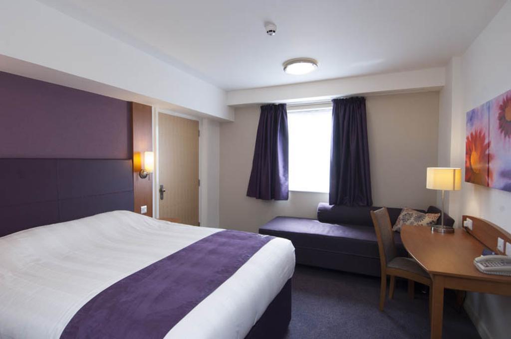 Premier Inn Birmingham Nec/Airport บิกเกนฮิลล์ ห้อง รูปภาพ